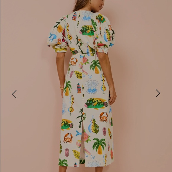 Alemais Dresses & Skirts - Alemais samaki puff sleeve midi Dress